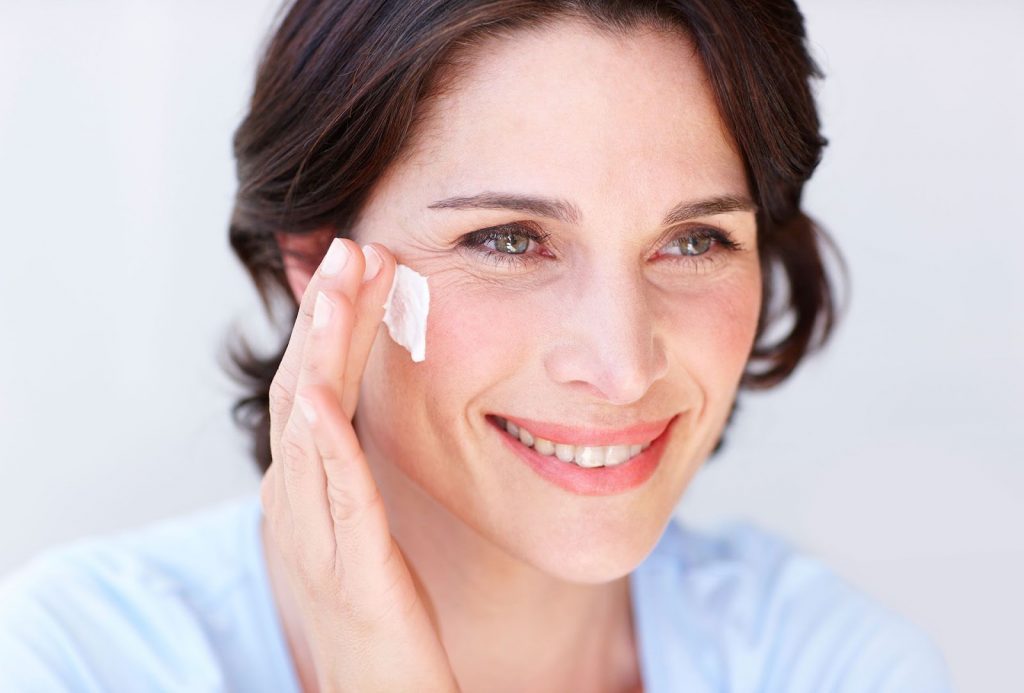 Chăm sóc sau căng da mặt đúng cách sẽ giúp bạn có được kết quả như ý
