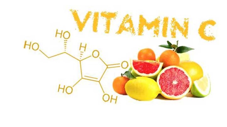 Kết hợp thành phần Retinol và vitamin C sáng da, ngăn ngừa lão hoá